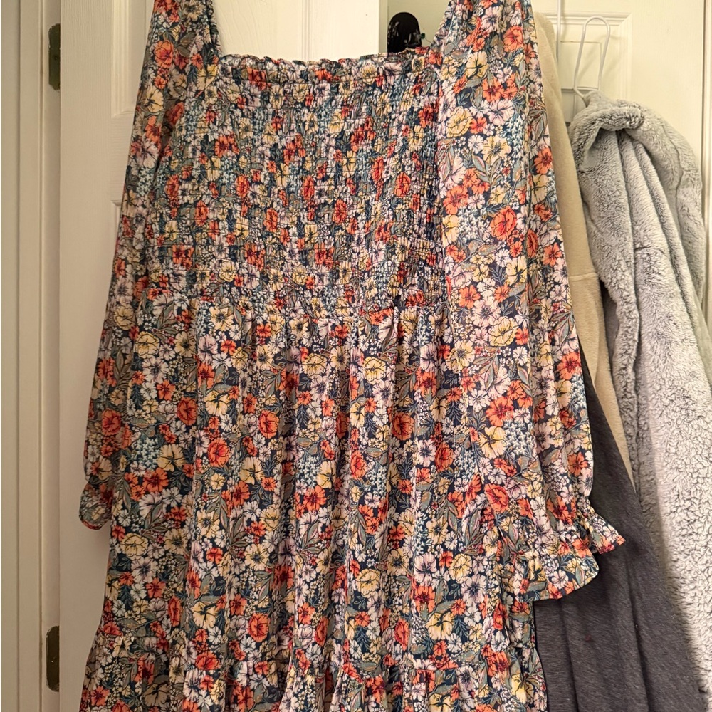 Lauren Conrad Floral Print Women's dress!